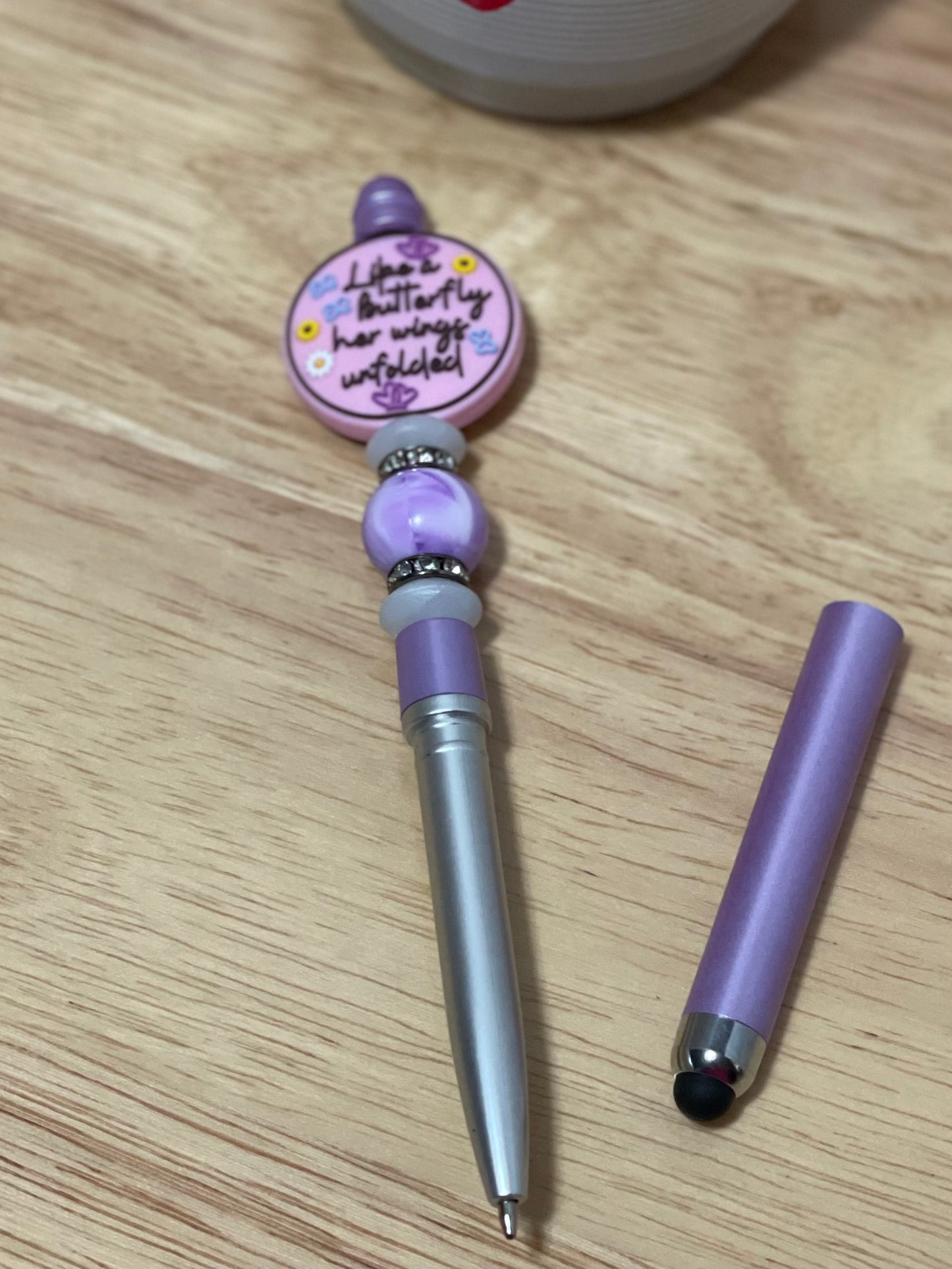 Beaded stylus pen