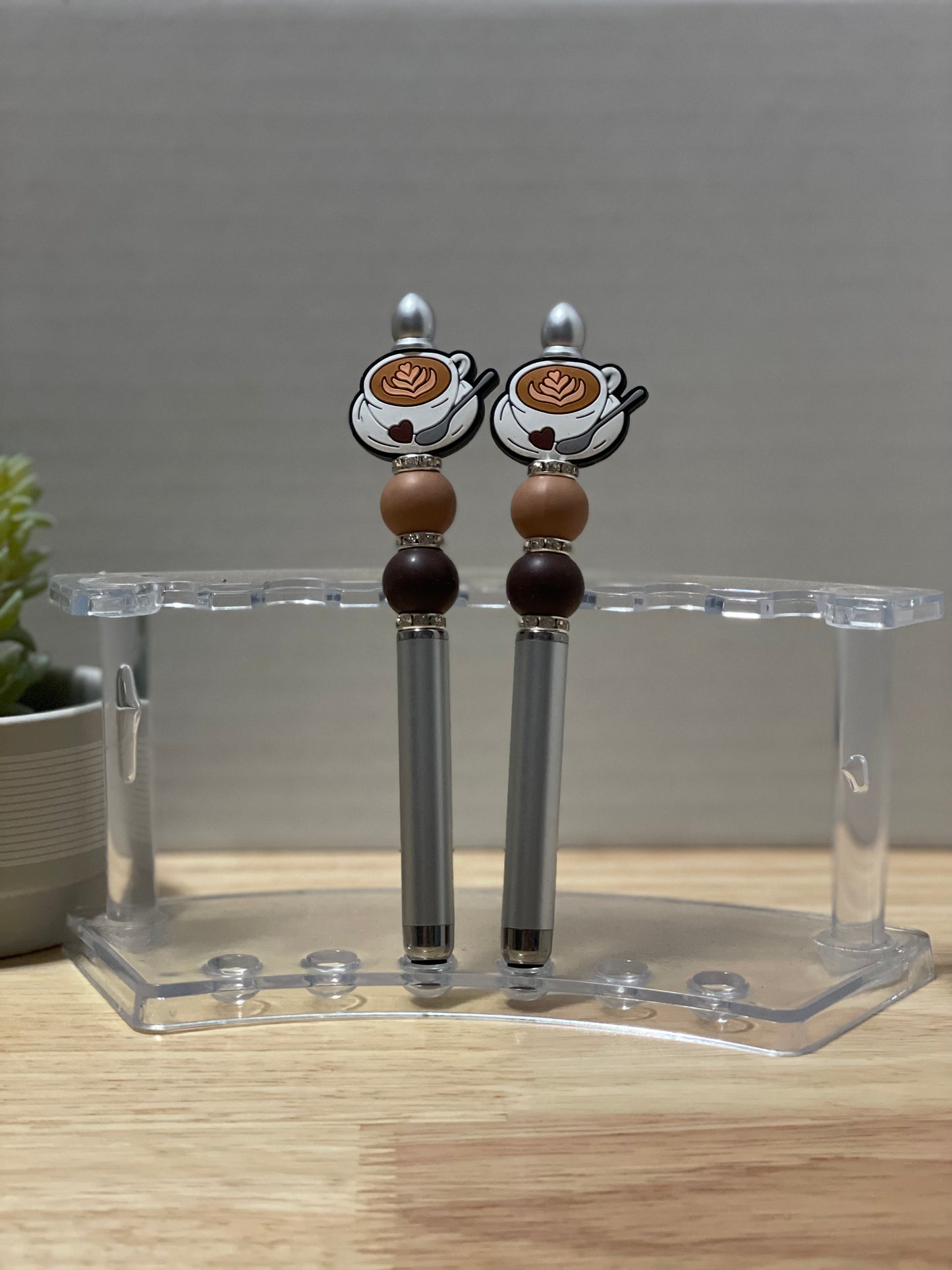 Beaded stylus pen