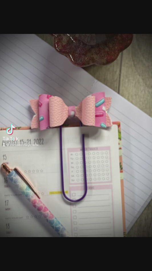 Bow Bookmark